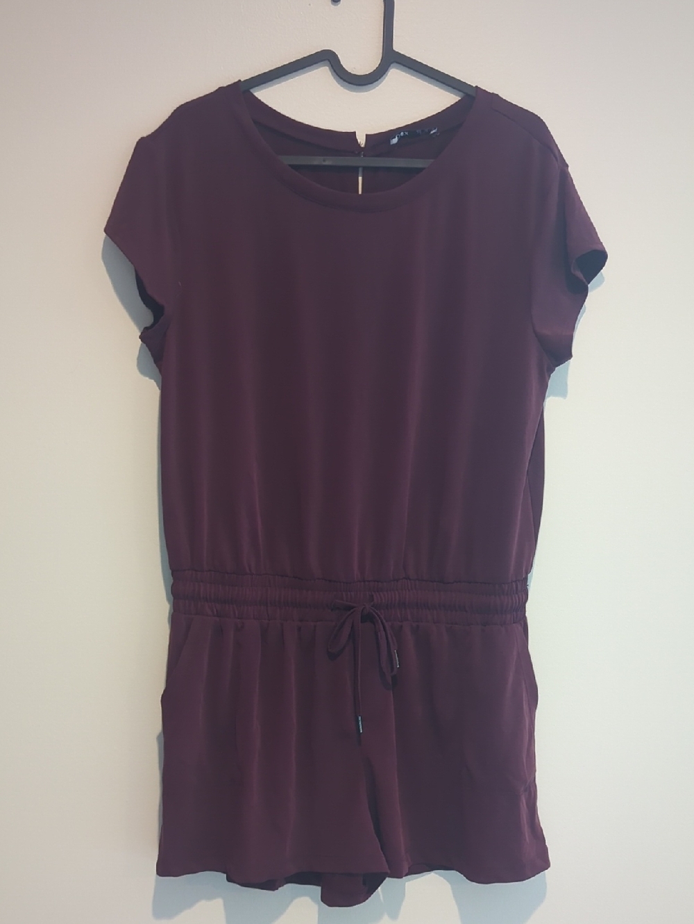 Simple Dex Short Sleeve Romper in Deep Burgundy